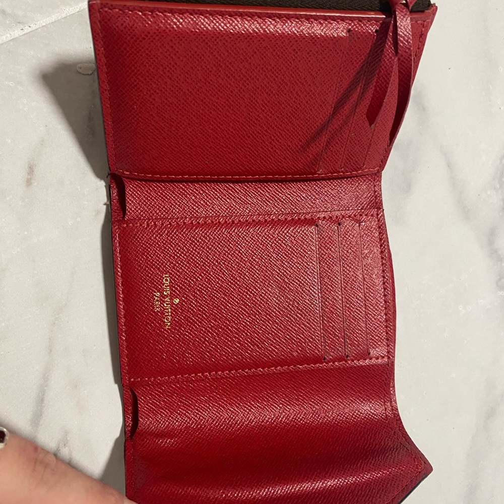 Louis Vuitton wallet in great condition